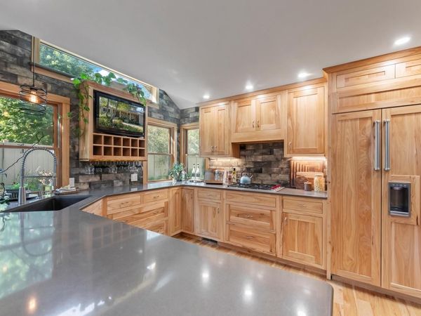 570 Connor COURT, Lake Mills, WI 53551