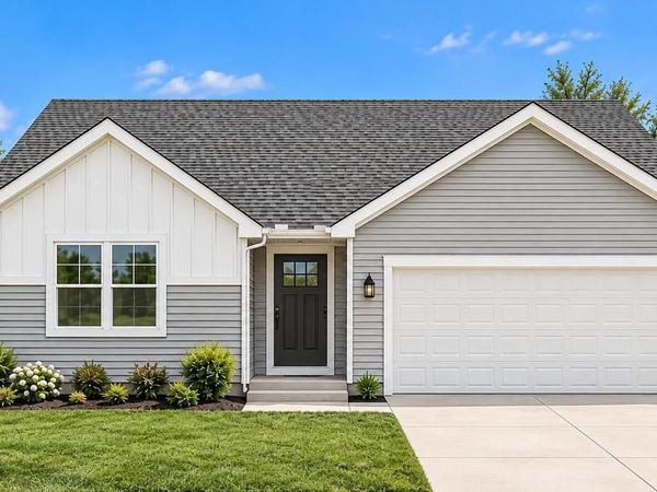 213 Lilac LANE, Delavan, WI 53115