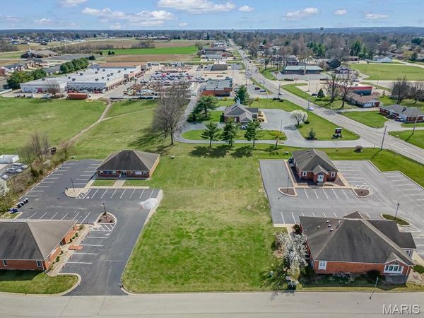 212 Bradford Lane , Waterloo, IL 62298