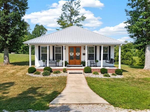 515 New Glasgow Road, Scottsville, KY 42164