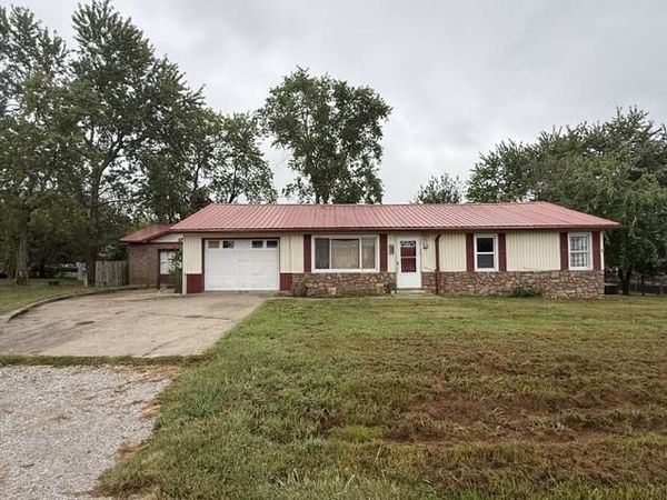 608 Johnson Street , Leitchfield, KY 42754