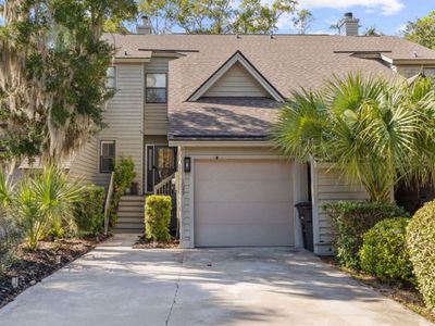1043 Marsh Court Lane, Mount Pleasant, SC 29464