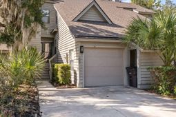 1043 Marsh Court Lane photo 4