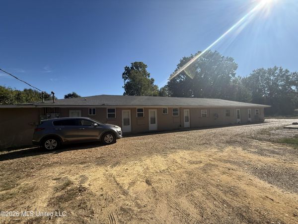 302 Martin Luther King Drive, McComb, MS 39648
