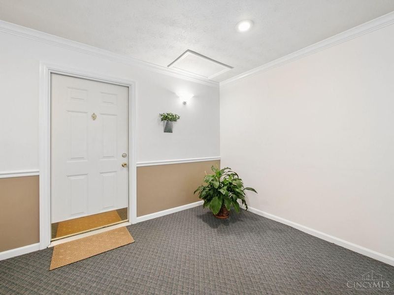 6668 Washington Circle, Middletown, OH 45005 Photo 4