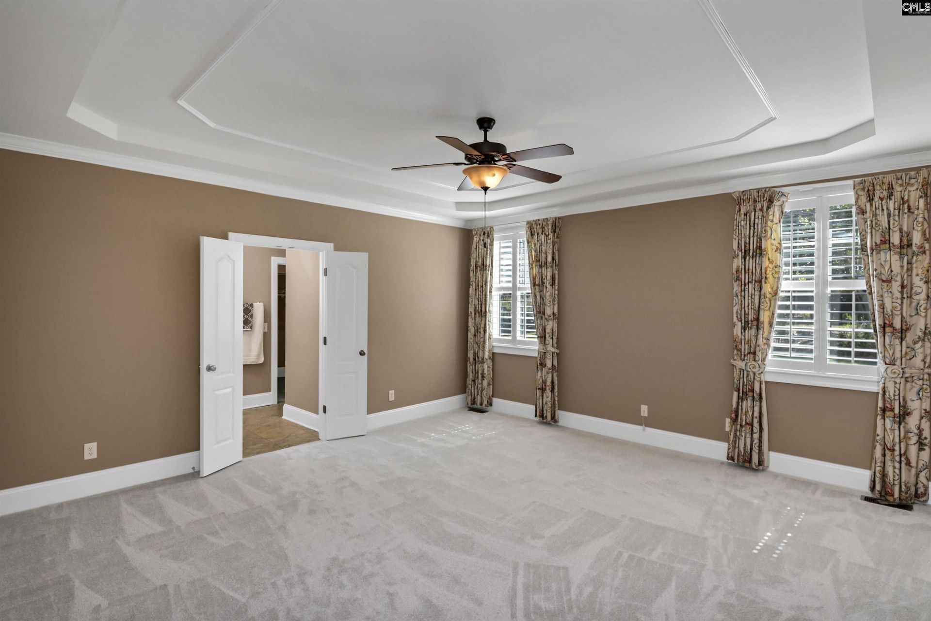 21 Palm Crescent Court  Photo 4