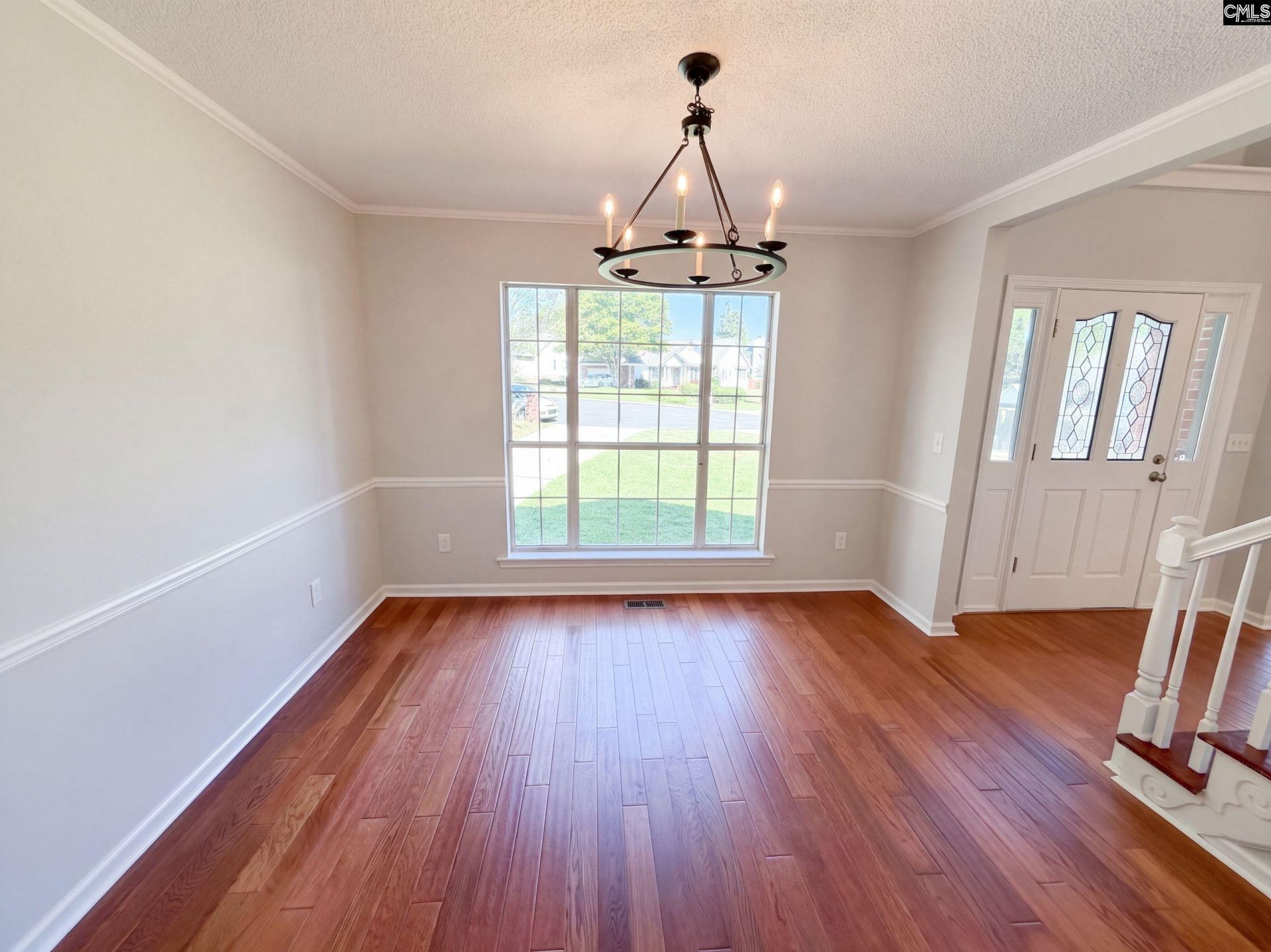 320 Hunters Ridge Drive  Photo 10