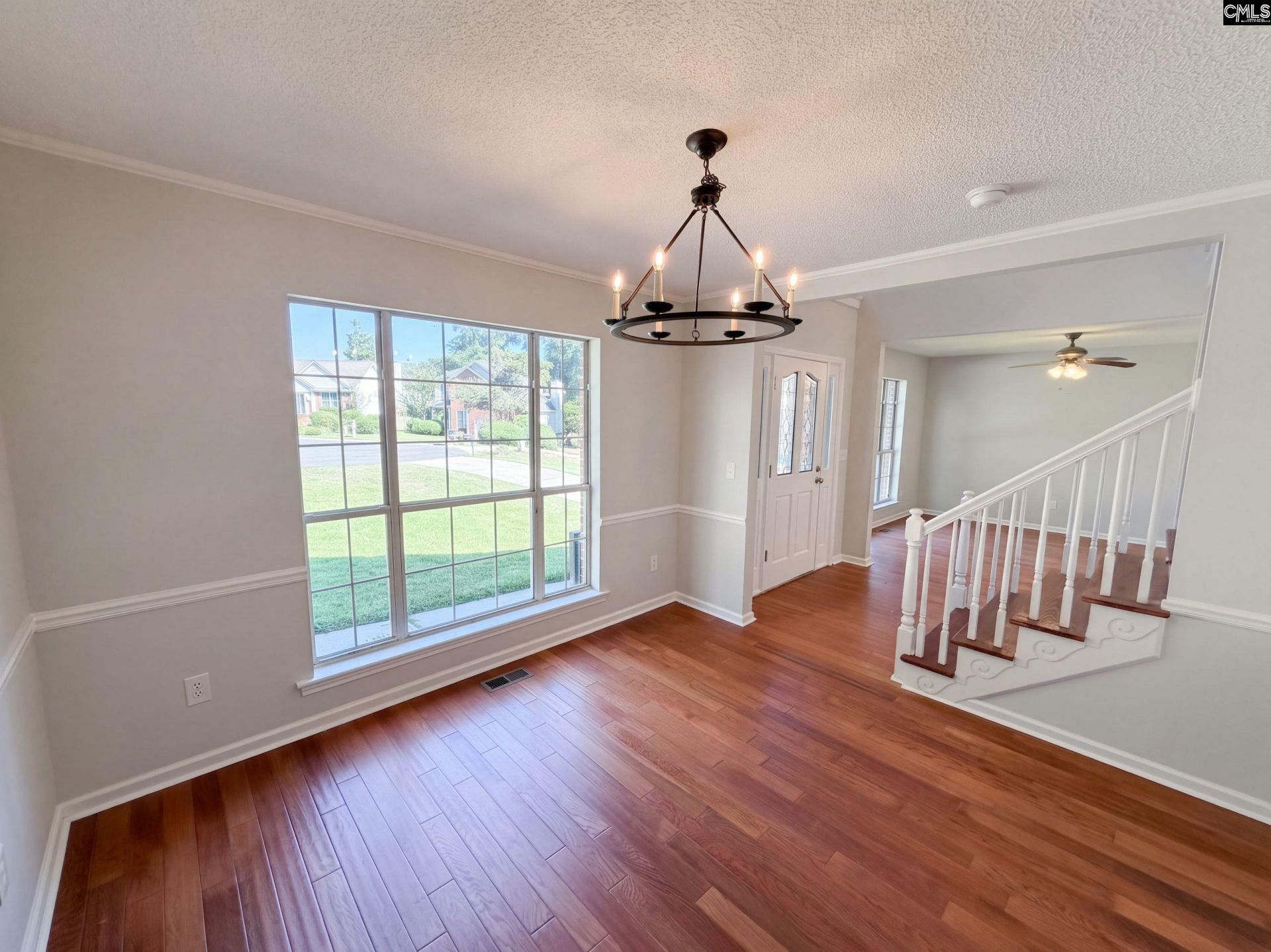 320 Hunters Ridge Drive  Photo 11