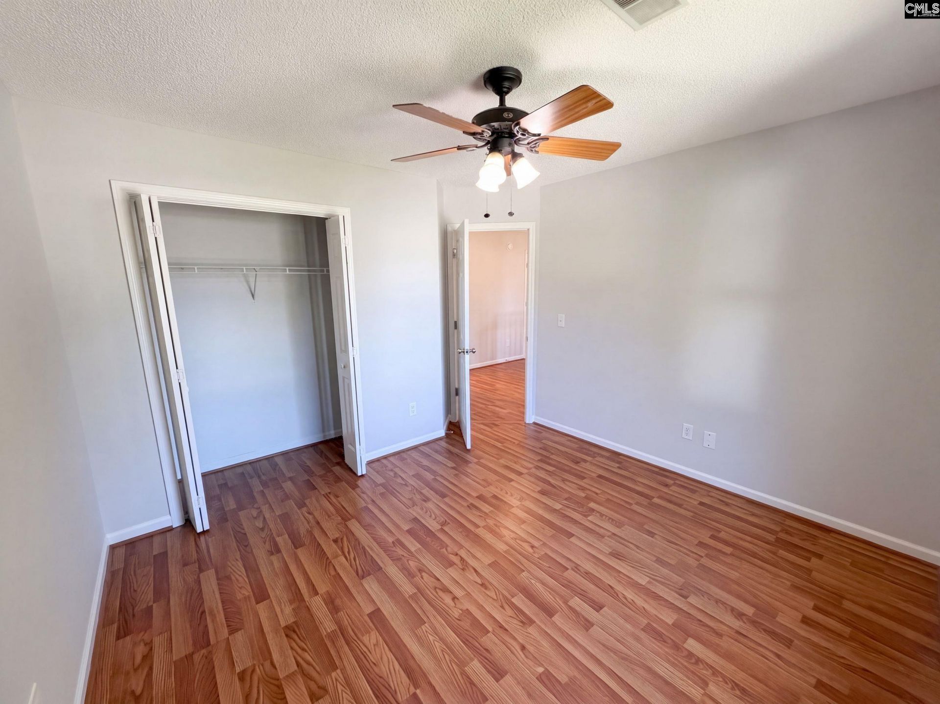 320 Hunters Ridge Drive  Photo 16