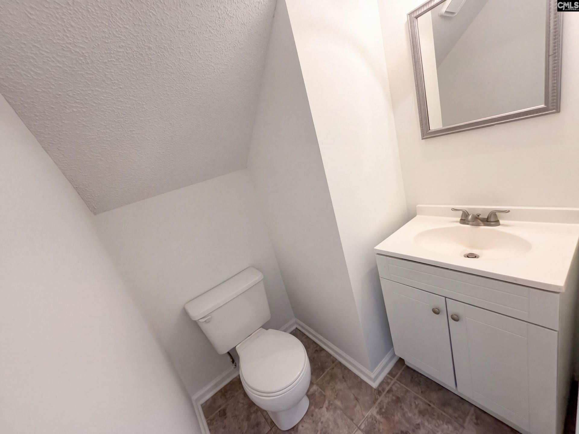 320 Hunters Ridge Drive  Photo 19