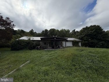 11682 LOOP ROAD, FAYETTEVILLE, PA 17222