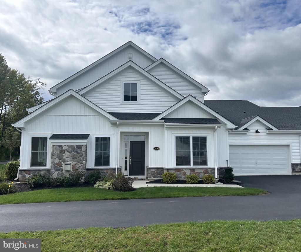 1736 DOBRY ROAD , YARDLEY, PA 19067