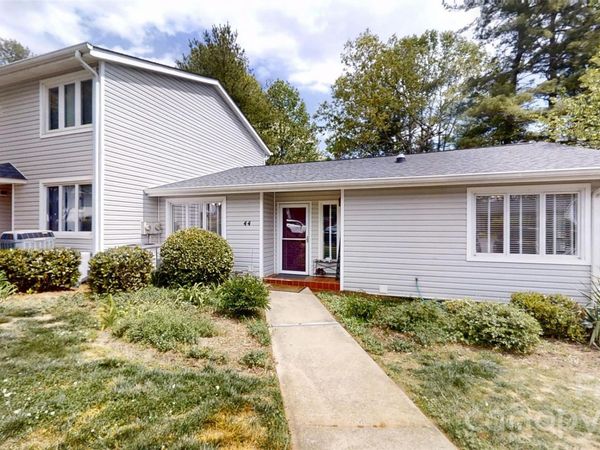 44 Hollybrook Drive , Asheville, NC 28803