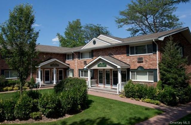 50 Cheldea Court , Unit HS01, Bohemia, NY 11716 Main Photo