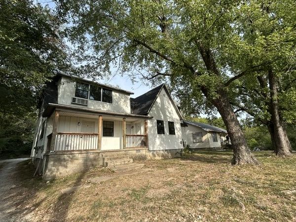 914 Willow Street , Harrison, AR 72601