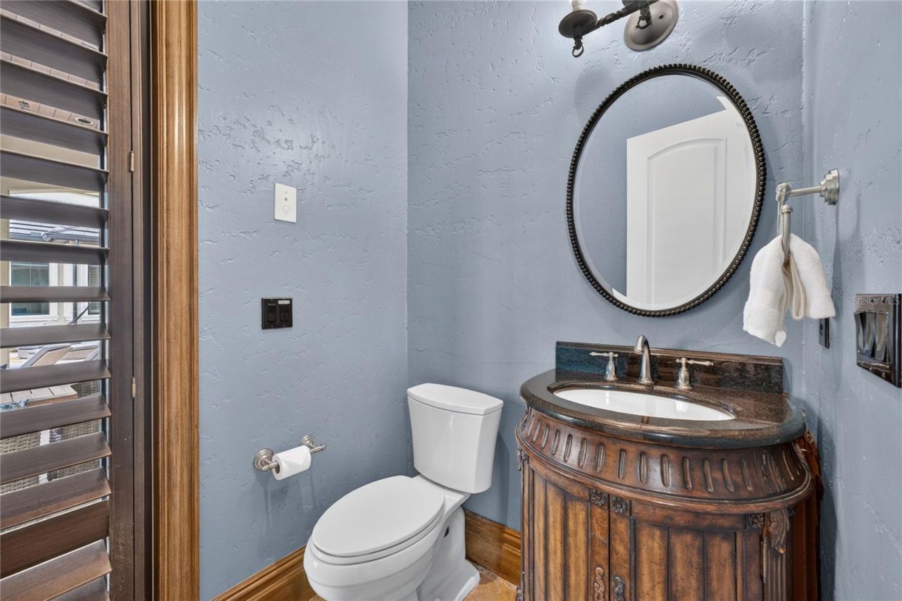 6113 Grosvenor Shore Drive, Windermere, FL 34786 Photo