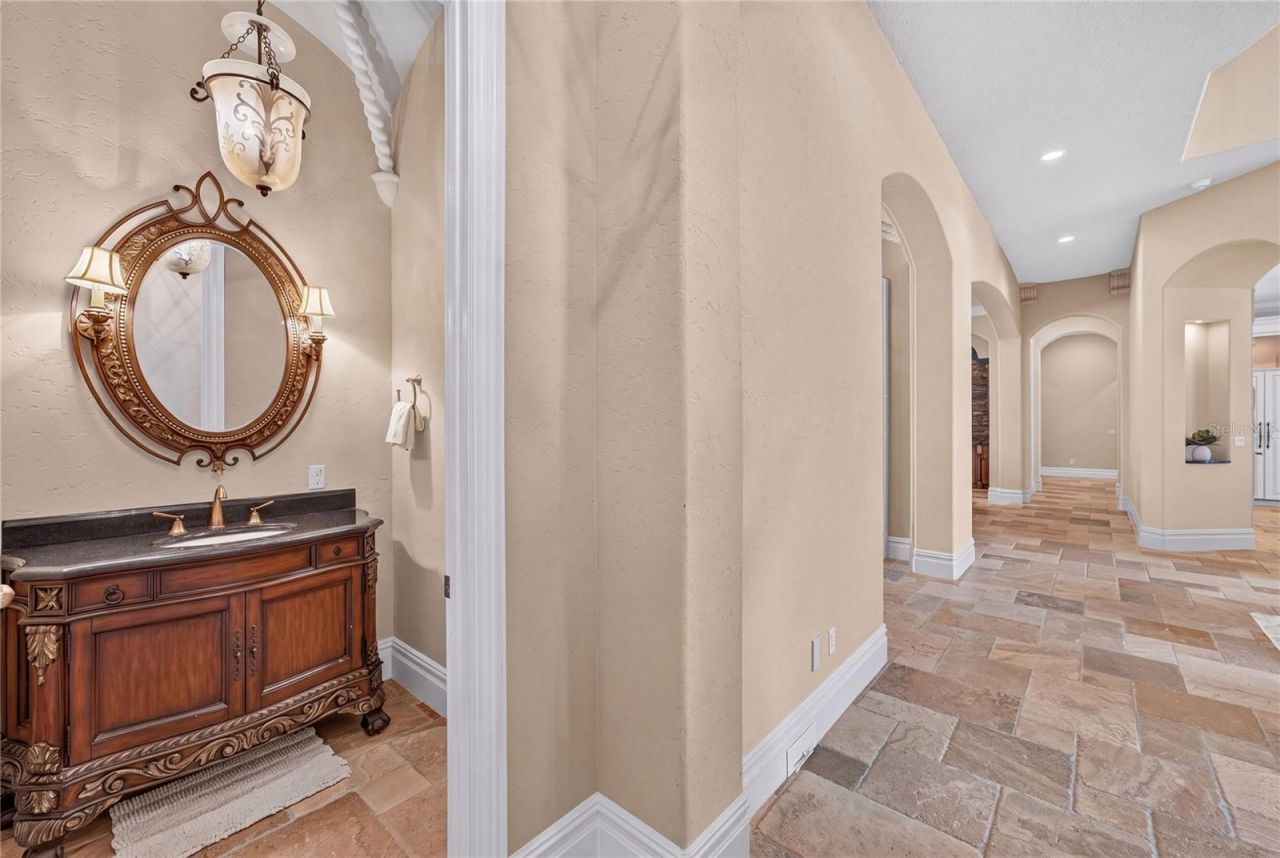 6113 Grosvenor Shore Drive, Windermere, FL 34786 Photo