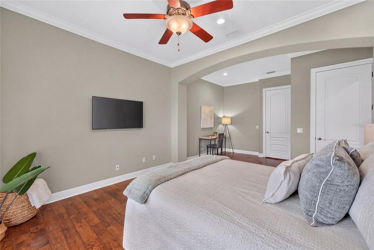6113 Grosvenor Shore Drive, Windermere, FL 34786 Photo