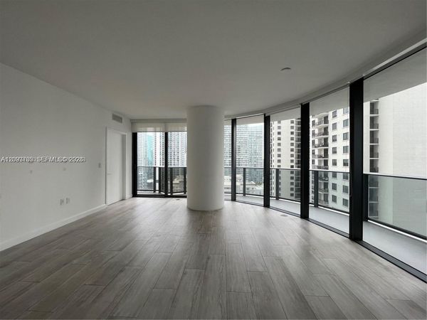 55 SW 9th St , Unit 1906, Miami, FL 33130