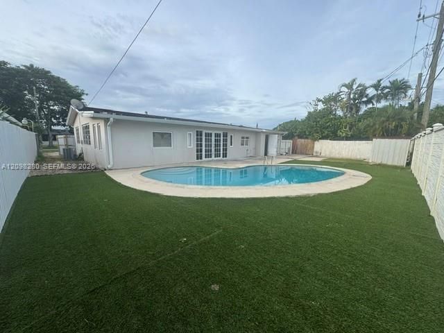 9265 SW 44th St , Miami, FL 33165 Photo