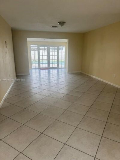 9265 SW 44th St , Miami, FL 33165 Photo
