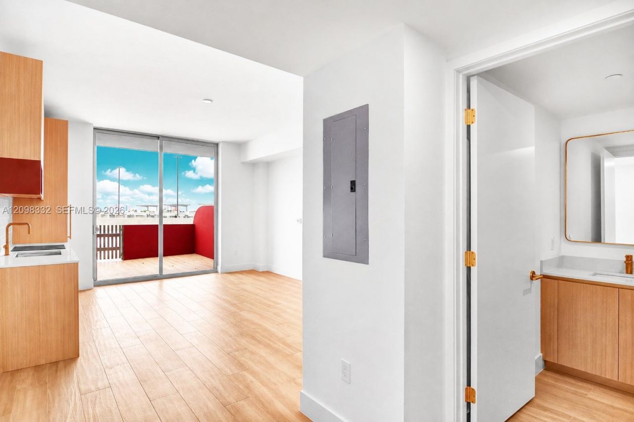 90 NE 32 , Unit 522, Miami, FL 33127 Photo