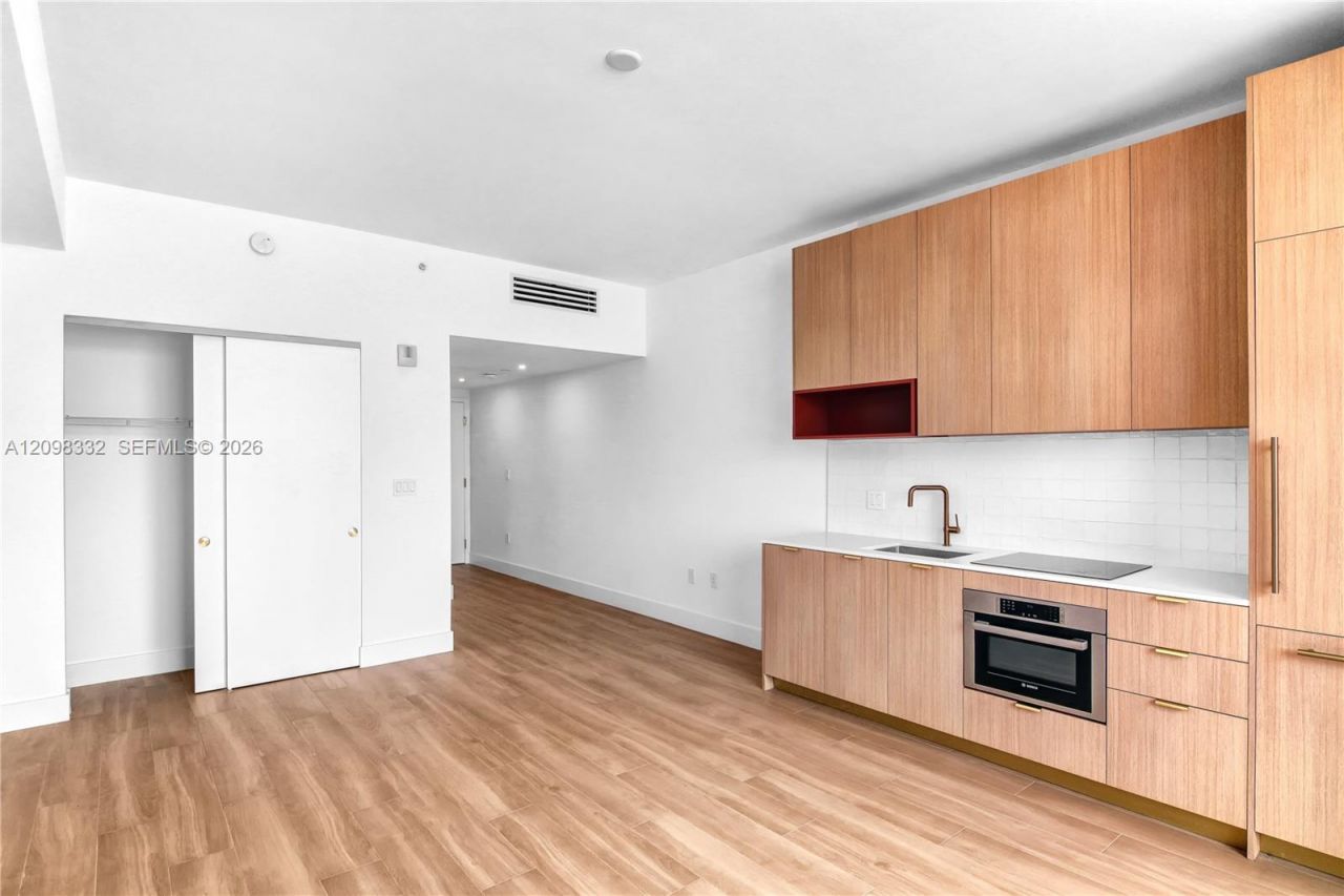 90 NE 32 , Unit 522, Miami, FL 33127 Photo