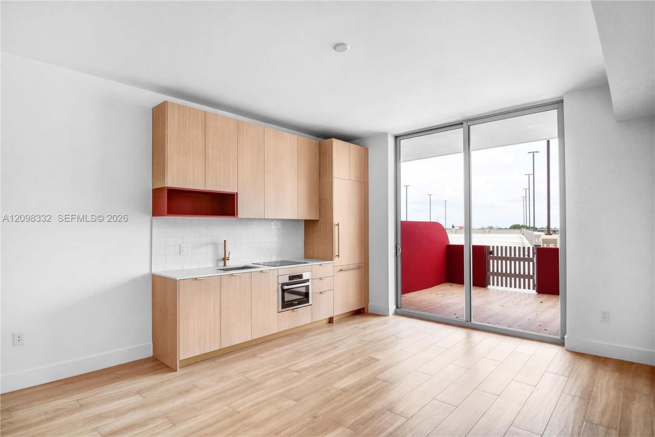 90 NE 32 , Unit 522, Miami, FL 33127 Photo