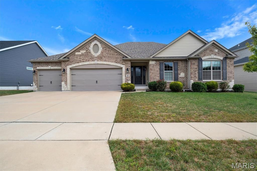 332 Mystic Brook Drive, O Fallon, MO 63366 Main Photo