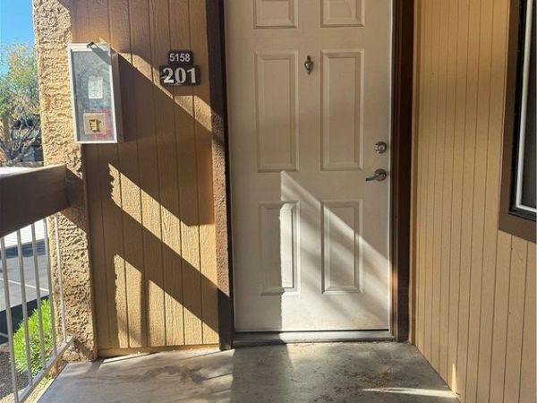 5158 S Jones Boulevard , Unit 201, Las Vegas, NV 89118