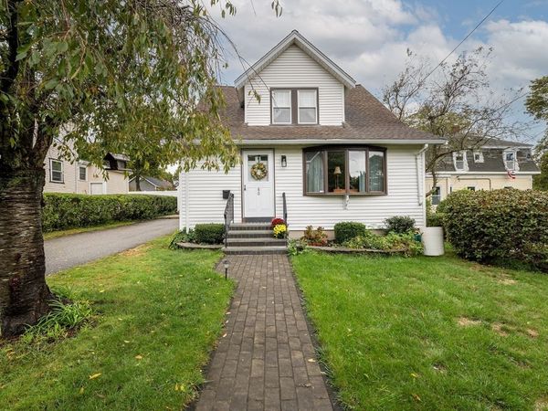 80 Phillips St, Weymouth, MA 02188