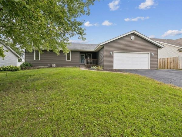 319 1st Light Drive, STILLMAN VALLEY, IL 61084