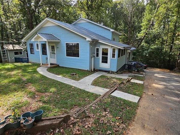 290 Emerald Drive , Clarkesville, GA 30523