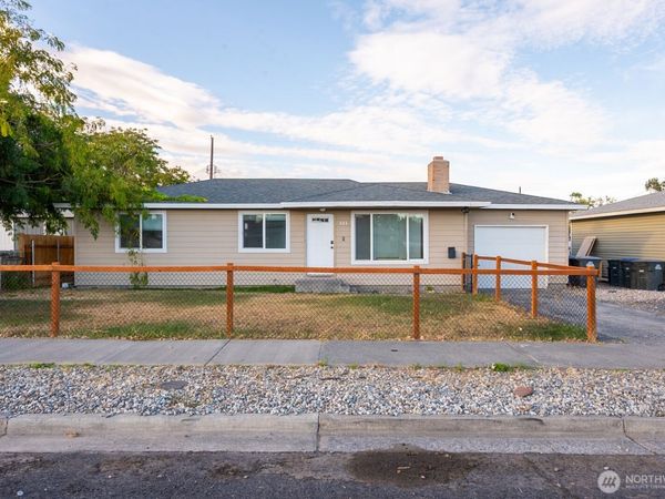 131 S Gibby Road , Moses Lake, WA 98837