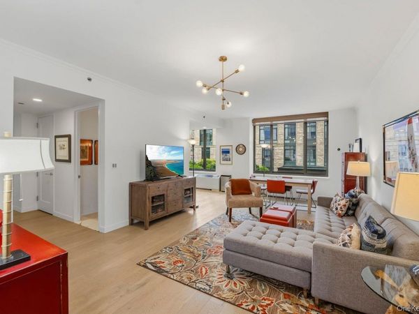 10 City Place, Unit 2B, White Plains, NY 10601