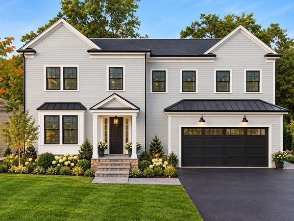 16 Rockland Street, Wellesley, MA 02481