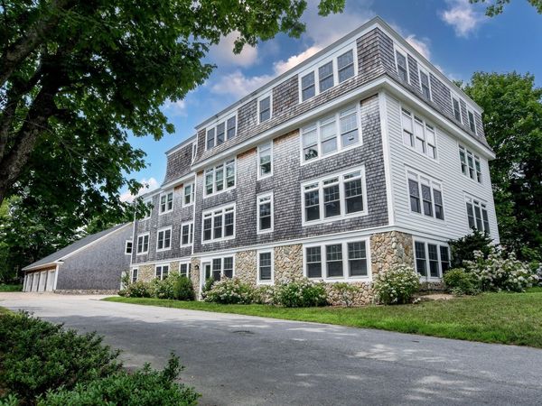 324 Front Street, Unit 4, Marion, MA 02738