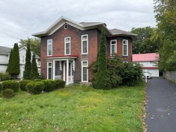 263 Maple Avenue, Victor, NY 14564