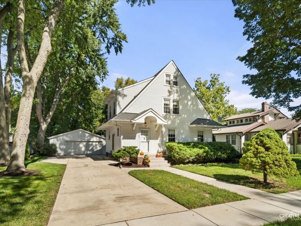 107 E Main Street, Yorkville, IL 60560