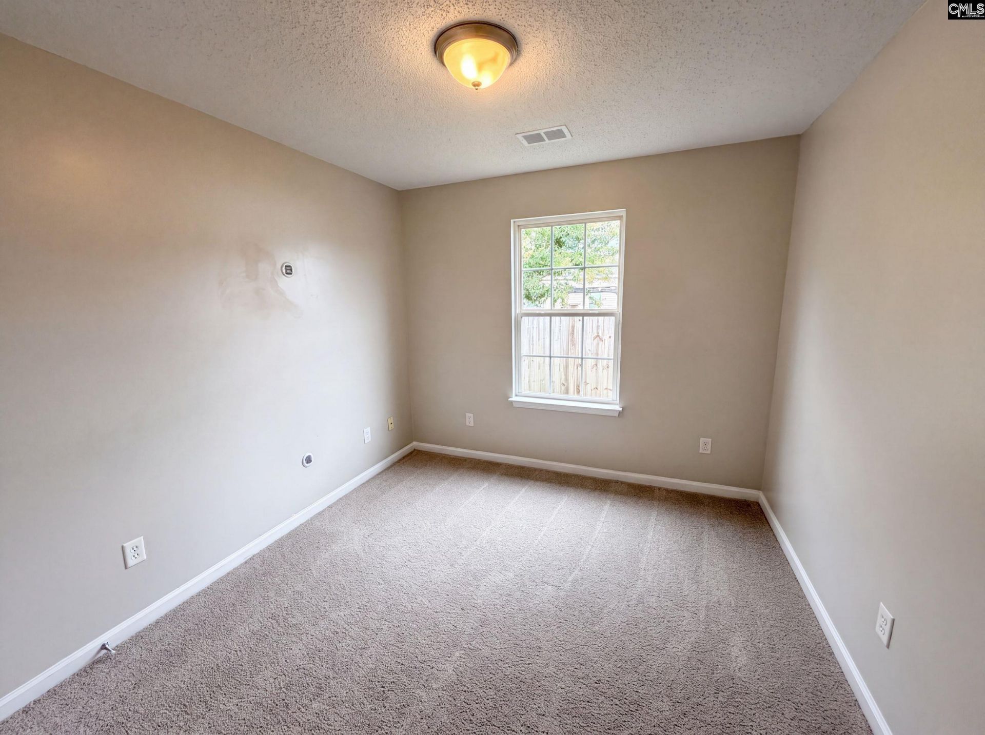 237 Arthurdale Drive Photo 10
