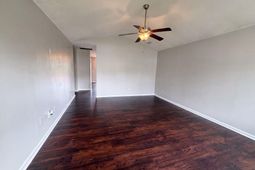 237 Arthurdale Drive photo 4