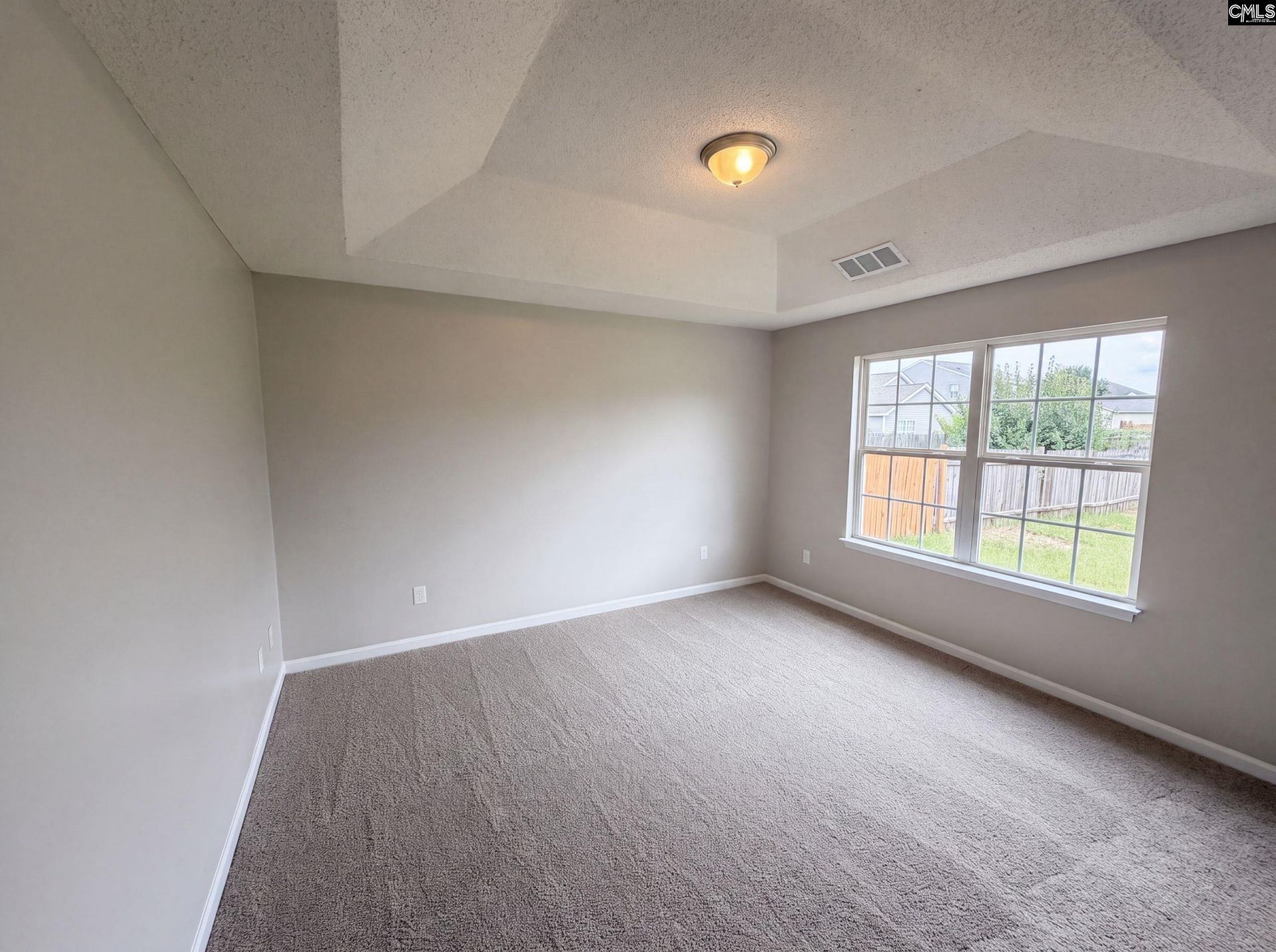 237 Arthurdale Drive Photo 4