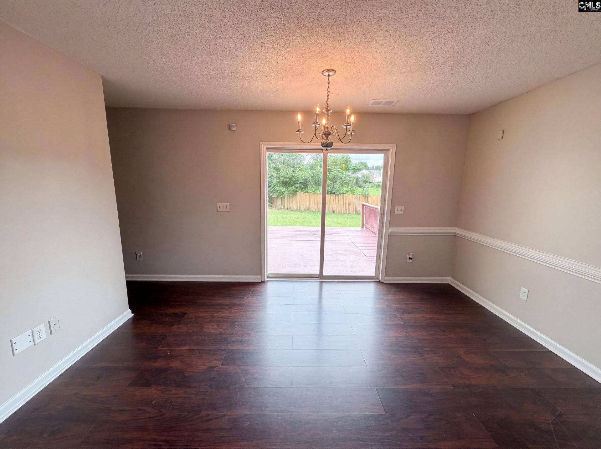 237 Arthurdale Drive Photo 5
