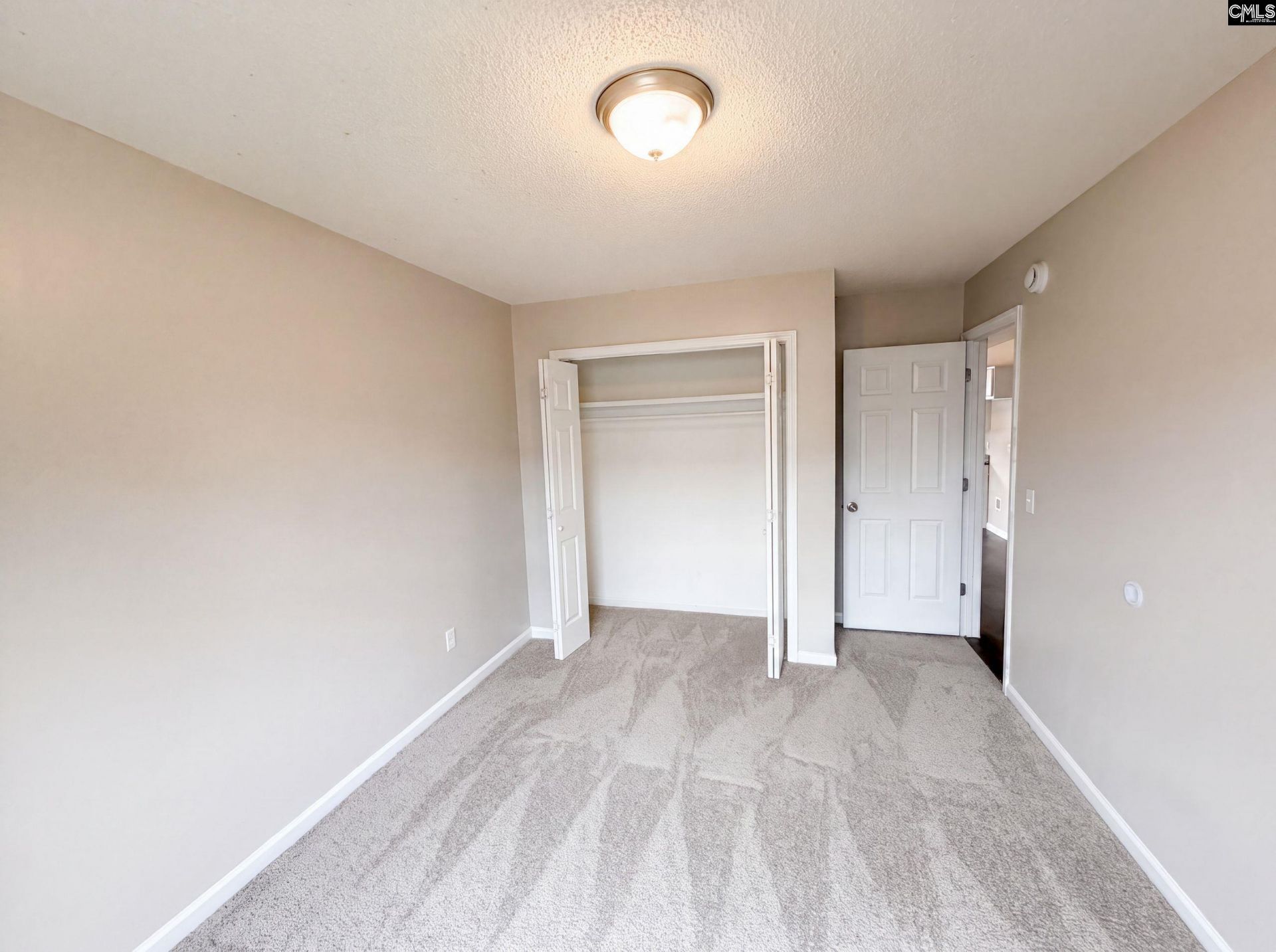 237 Arthurdale Drive Photo 9