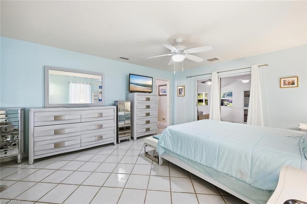 989 Charlemagne Blvd , Naples, FL 34112 Photo