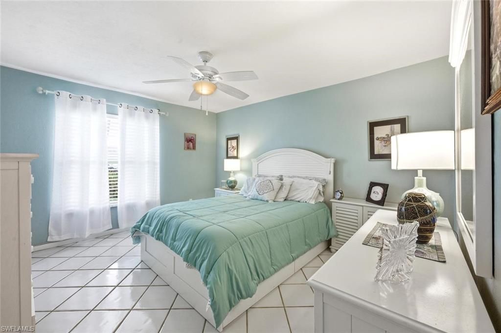 989 Charlemagne Blvd , Naples, FL 34112 Photo