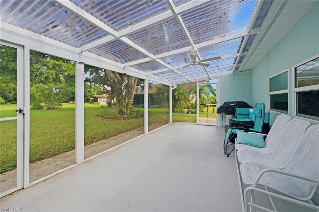 989 Charlemagne Blvd , Naples, FL 34112 Photo