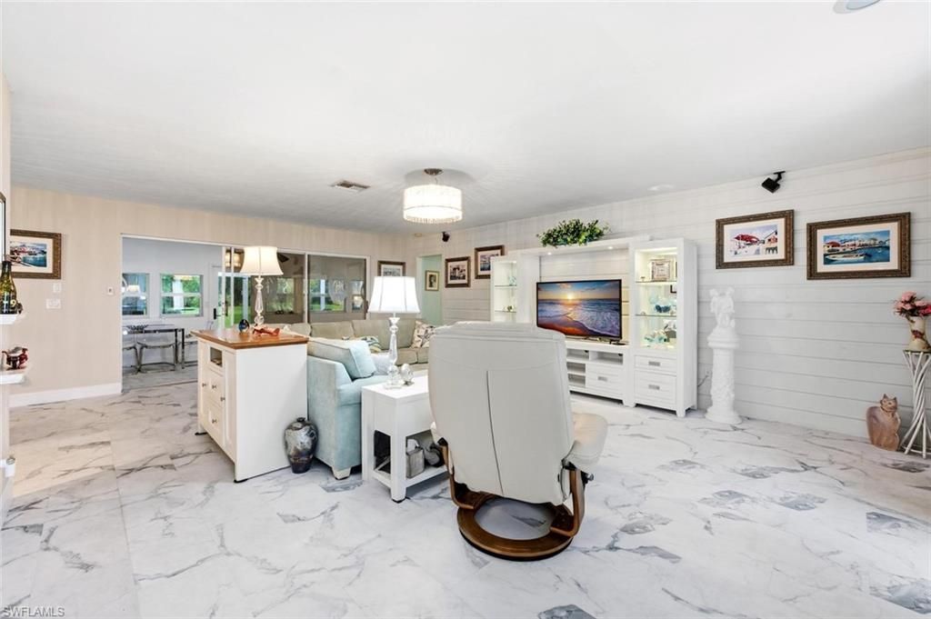 989 Charlemagne Blvd , Naples, FL 34112 Photo