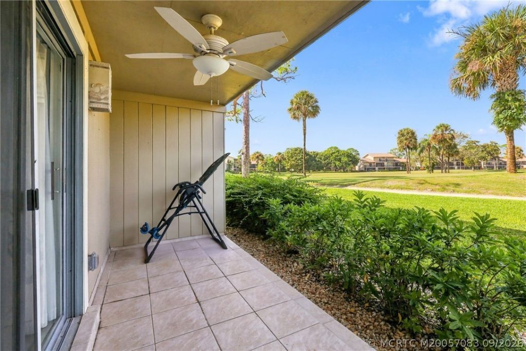 18520 SE Wood Haven Lane, Unit H, Jupiter, FL 33469 Photo