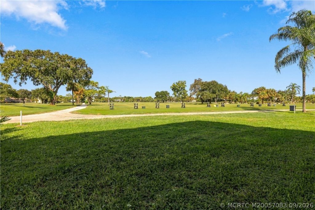 18520 SE Wood Haven Lane, Unit H, Jupiter, FL 33469 Photo